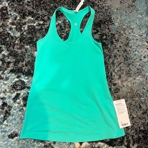 Lululemon tank top size 10